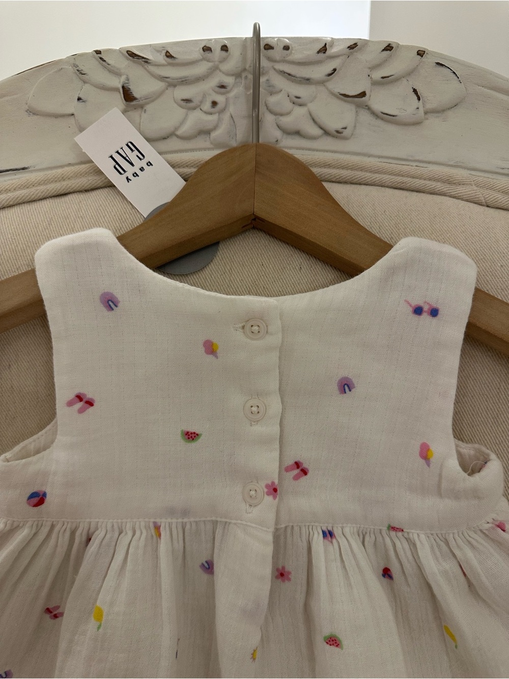 🤍 12~18 Mth GAP White Baby Girl Cotton Ruffle Tank Top & Ruffle Bloomers Set NWT - Picture 4 of 11